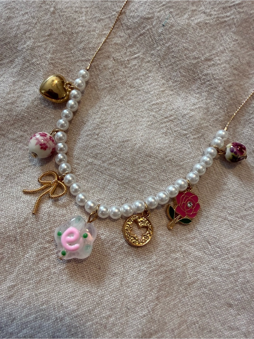 Source Unknown Gold & White Pearl Necklace with Pink Rose and Glass Charm